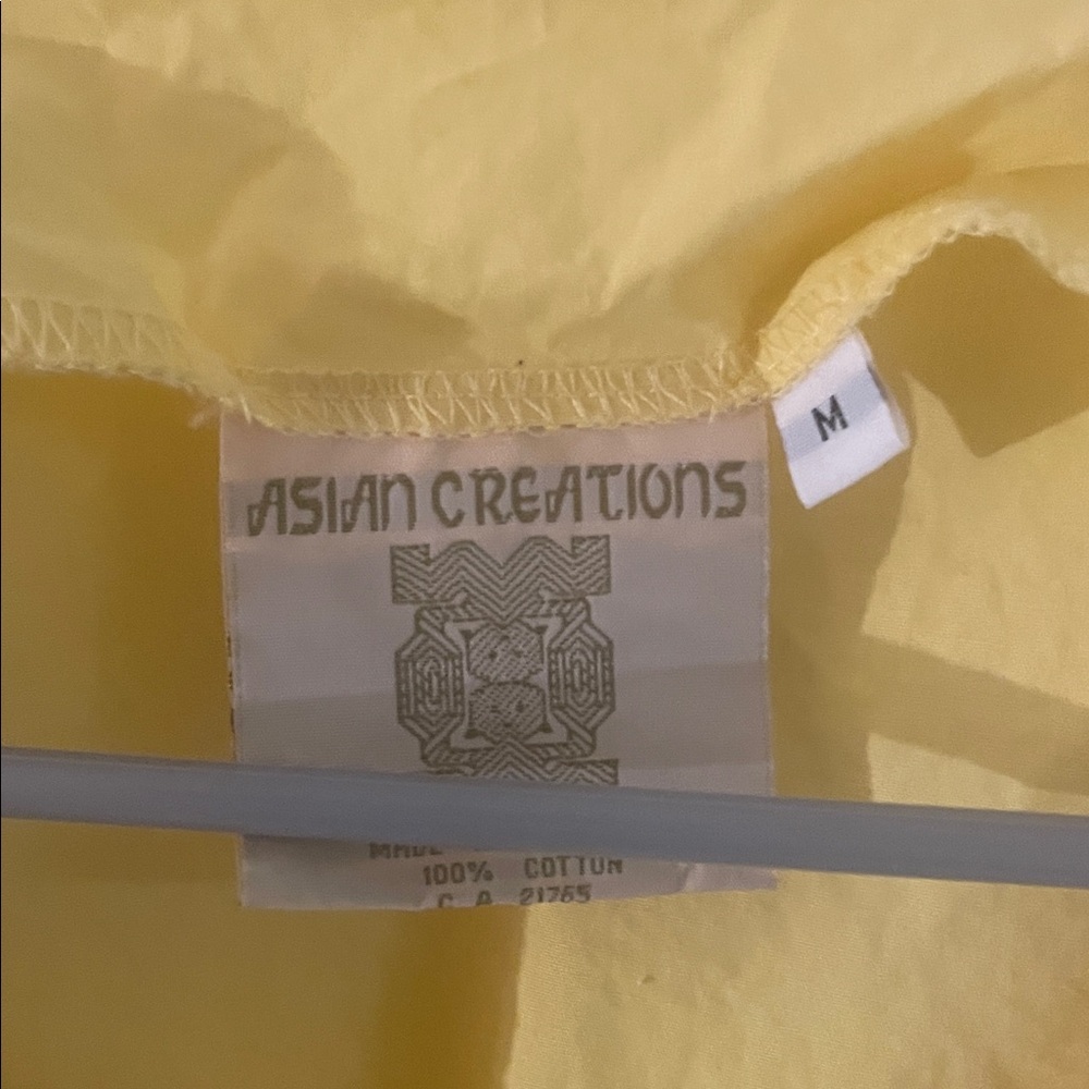 Vintage 90s Embroidered Yellow Cotton Peplum Top | Button Front | M - Picture 4 of 10